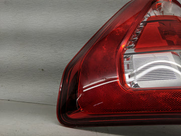 2023 Ford F150 Tail Light Assembly Passenger Right OEM P/N:ML34-13B504-AE ML3413B504AE Fits OEM Used Auto Parts