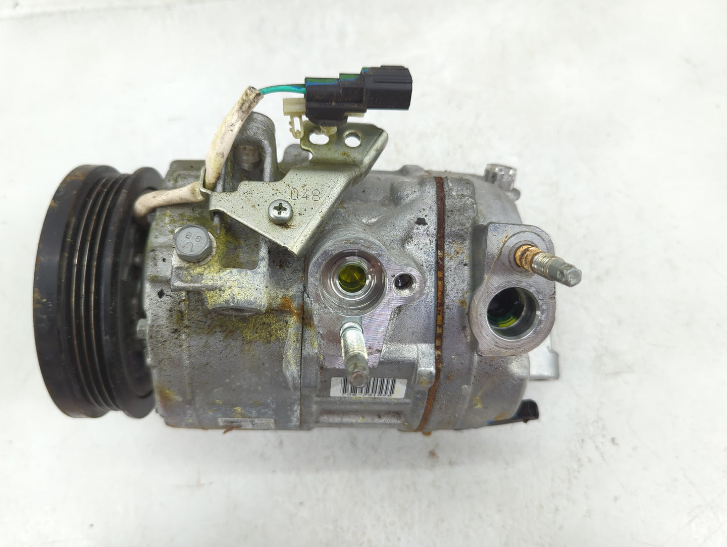 Ford Maverick Air Conditioning A/c Ac Compressor Oem - Oemusedautoparts1.com