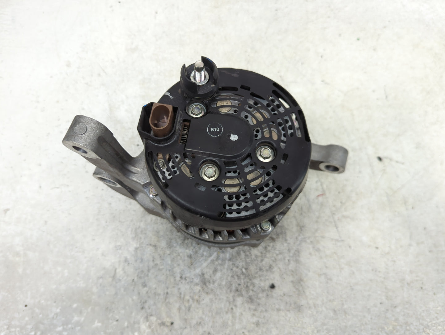 2023 Ford Maverick Alternator Replacement Generator Charging Assembly Engine OEM P/N:MX104211-9920 LX6T-10300-BA Fits OEM Us