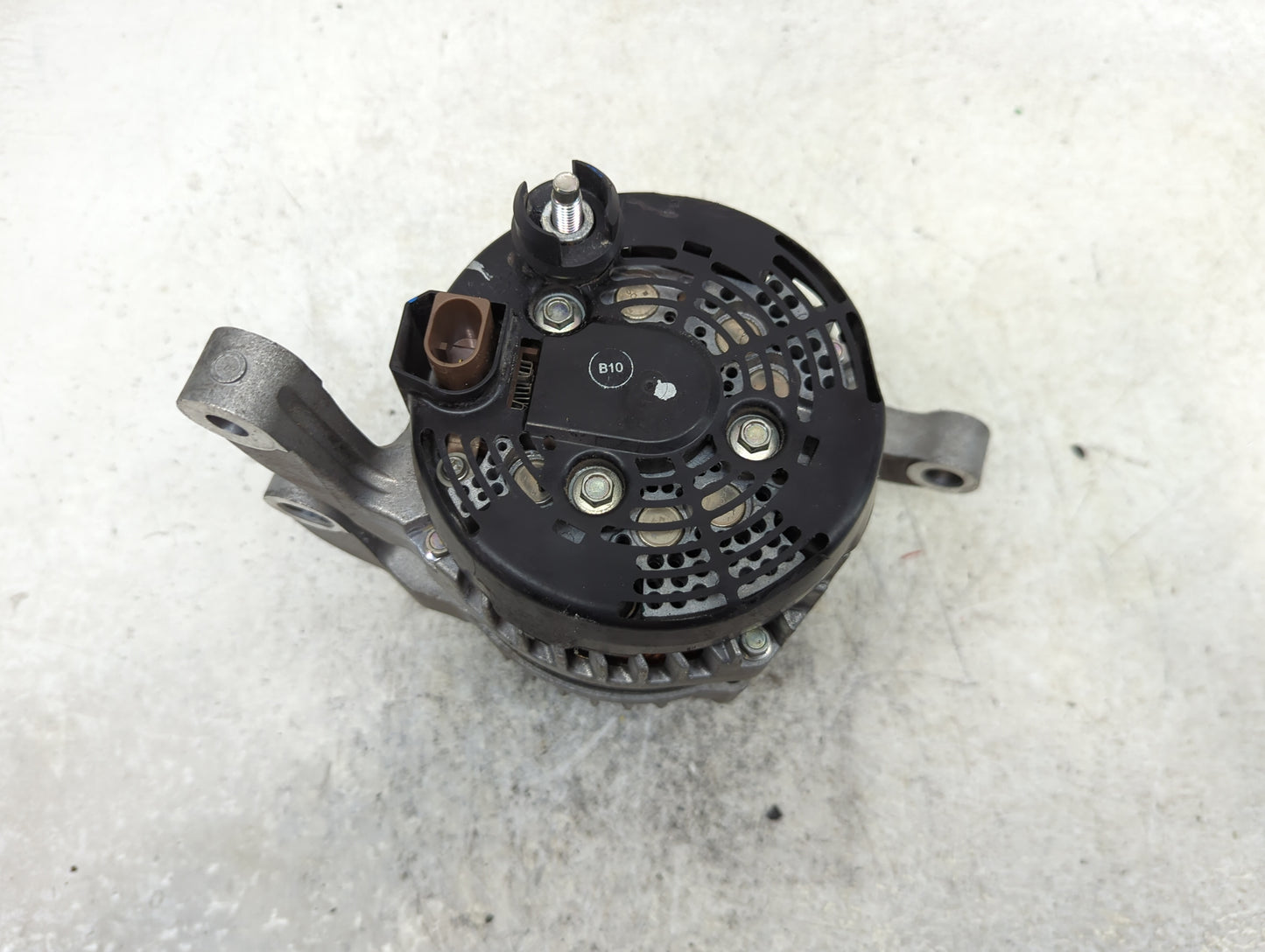 2023 Ford Maverick Alternator Replacement Generator Charging Assembly Engine OEM P/N:MX104211-9920 LX6T-10300-BA Fits OEM Us