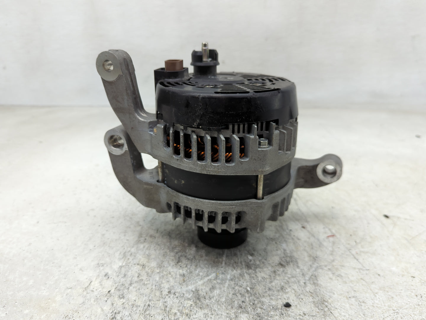 2023 Ford Maverick Alternator Replacement Generator Charging Assembly Engine OEM P/N:MX104211-9920 LX6T-10300-BA Fits OEM Us