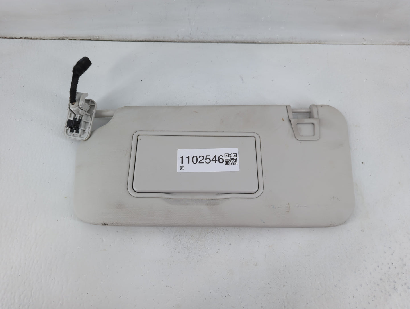 2023 Ford Mustang Sun Visor Shade Replacement Driver Left Mirror Fits Fits 2021 2022 OEM Used Auto Parts - Oemusedautoparts1