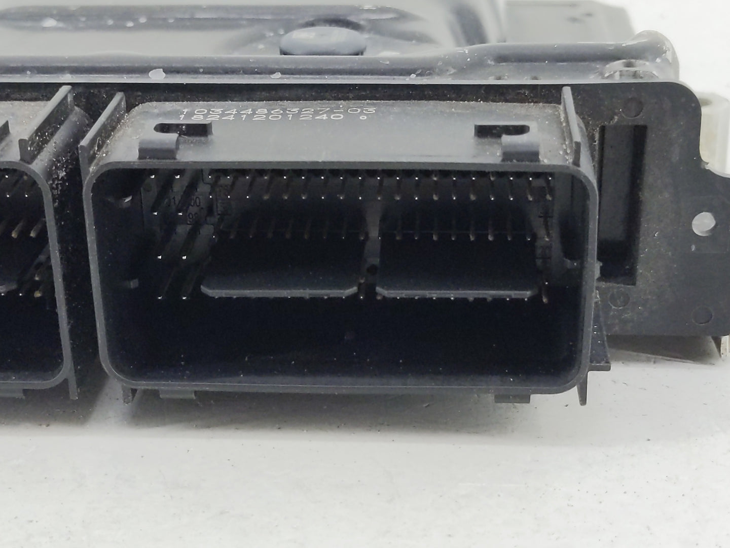 2019-2022 Ford Mustang PCM Engine Control Computer ECU ECM PCU OEM P/N:KR3A-12A650-HA Fits Fits 2019 2020 2021 2022 OEM Used