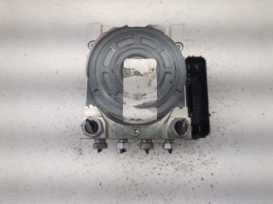 2019-2022 Ford Mustang ABS Pump Control Module Replacement P/N:MR3C-2B373-DA KR3C-2B373-AB Fits Fits 2019 2020 2021 2022 OEM Used Auto Parts