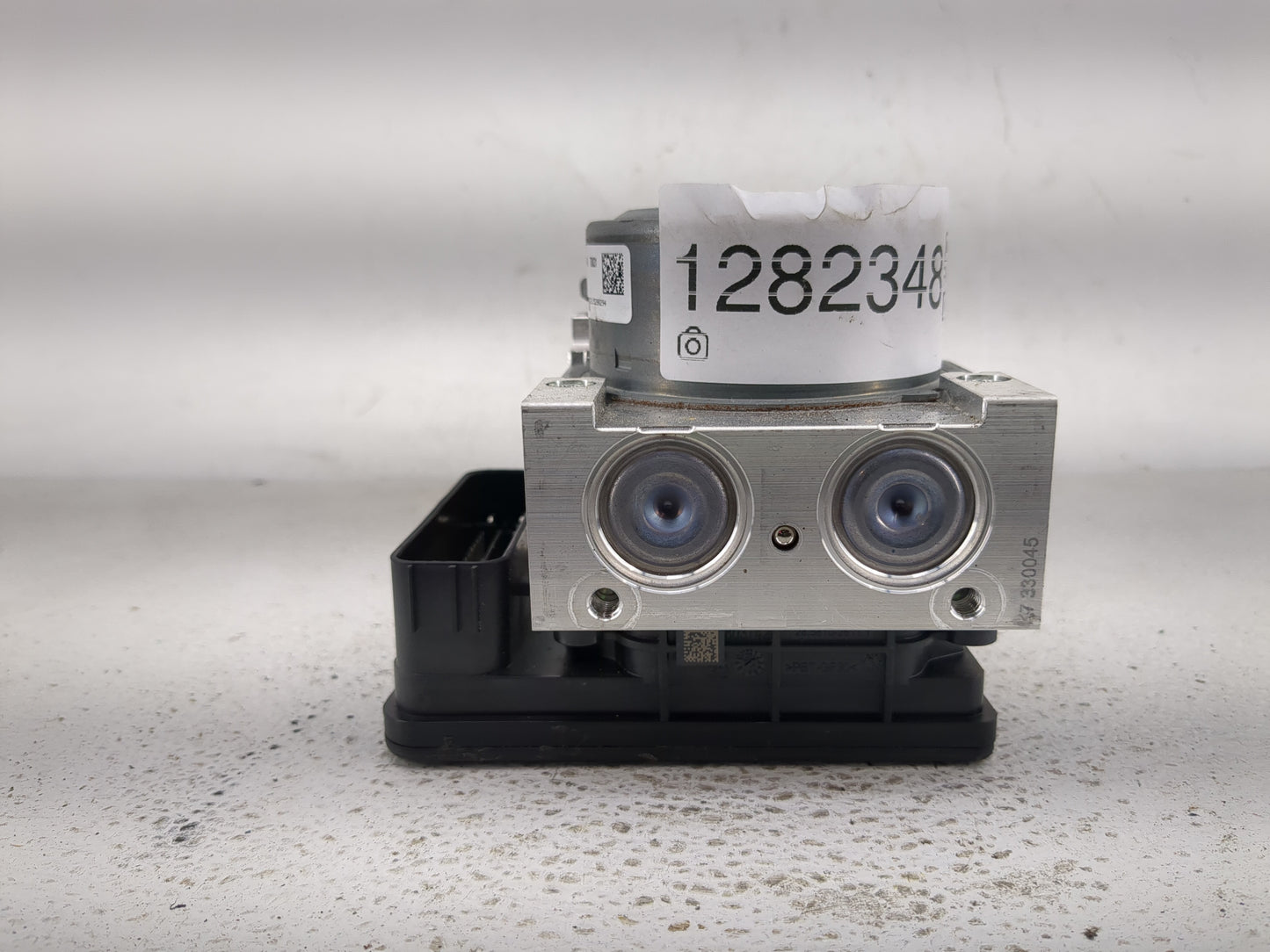 2019-2022 Ford Mustang ABS Pump Control Module Replacement P/N:MR3C-2B373-DA KR3C-2B373-AB Fits Fits 2019 2020 2021 2022 OEM