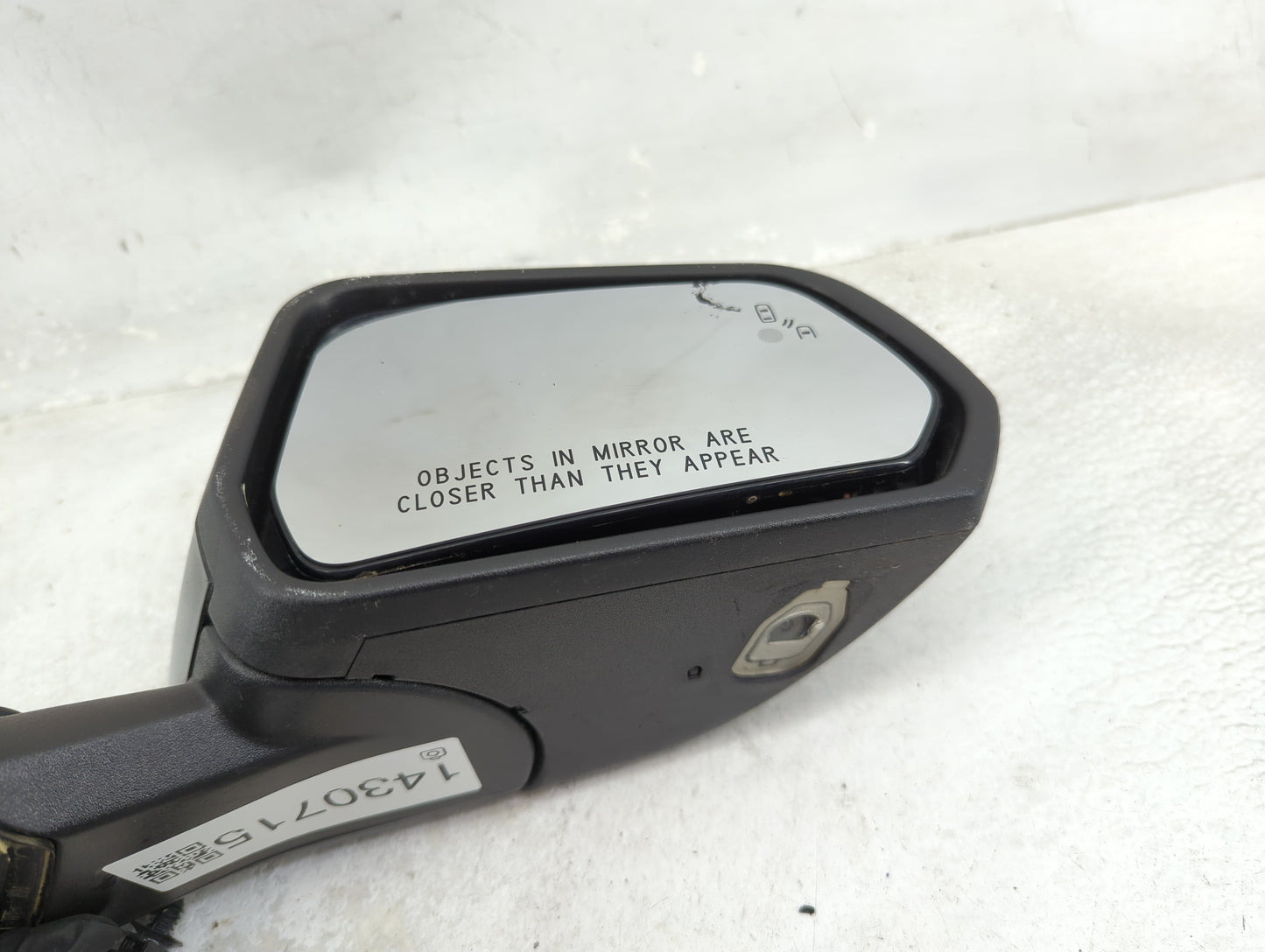 2021 Ford Mustang Passenger Side View Mirror - Right Door Mirror OEM Used - Oemusedautoparts1.com