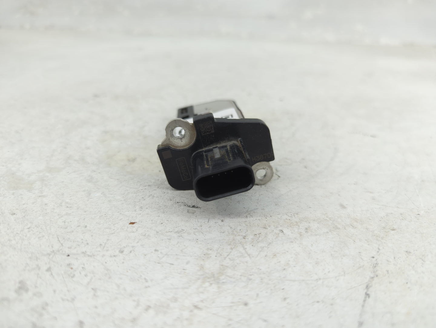 2015-2022 Ford Mustang Mass Air Flow Meter Maf 1433320 - Oemusedautoparts1.com