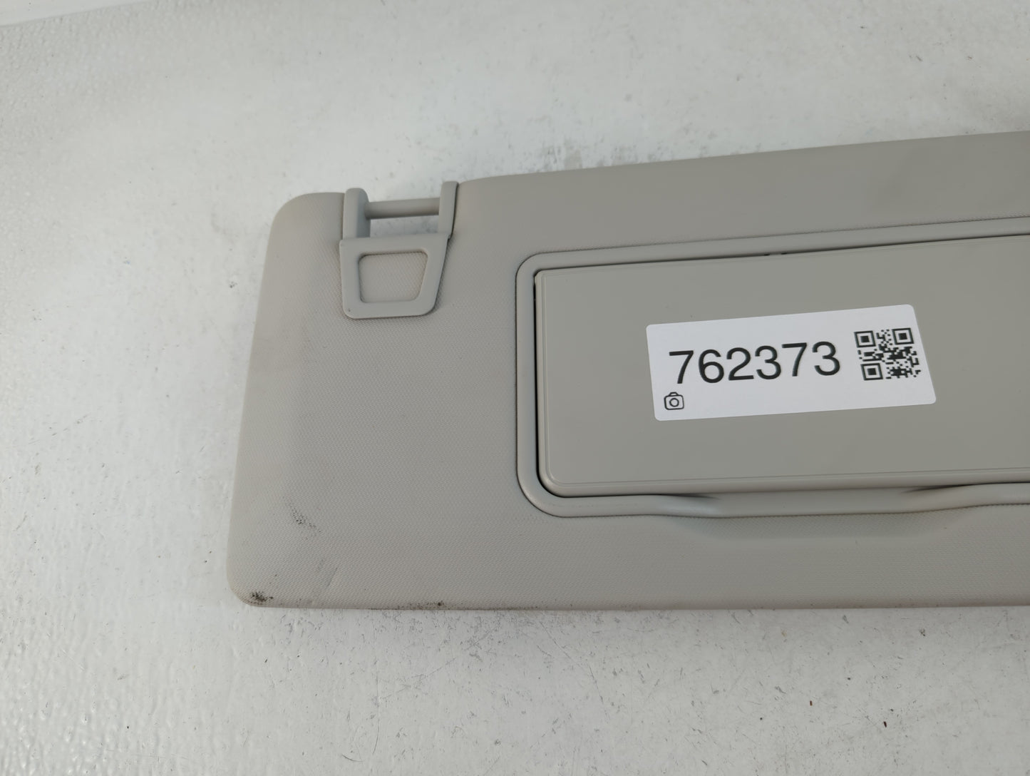 2021 Ford Mustang Sun Visor Shade Replacement Passenger Right Mirror Fits OEM Used Auto Parts - Oemusedautoparts1.com