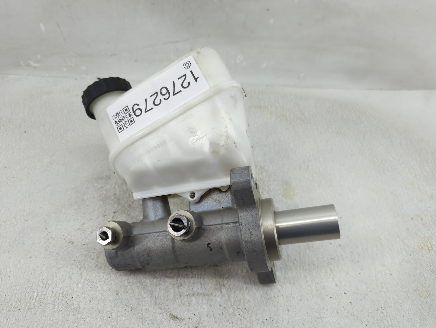 2019-2022 Ford Ranger Brake Master Cylinder 1276279 - Oemusedautoparts1.com