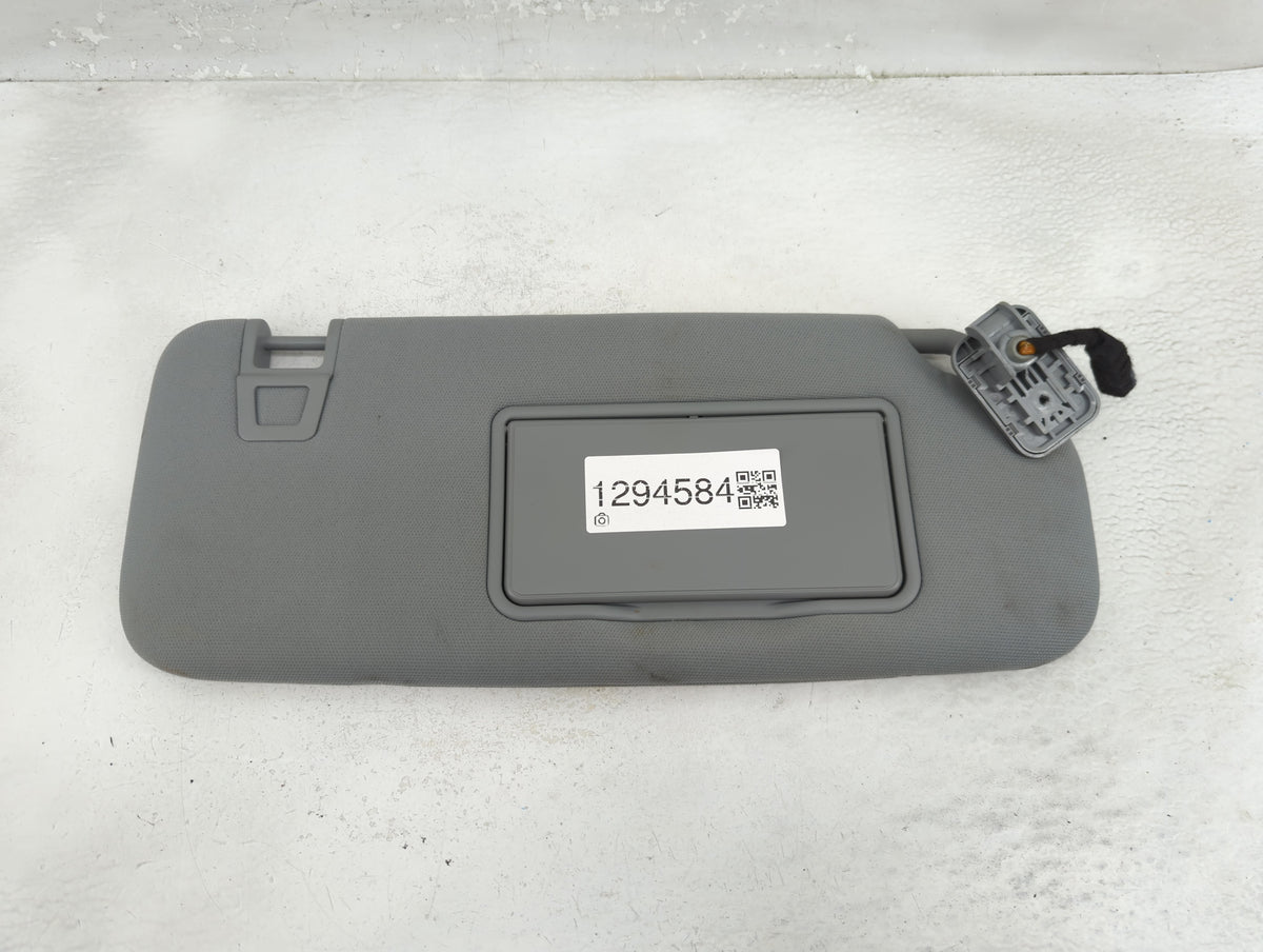 2023 Ford Ranger Sun Visor Shade Replacement Passenger Right Mirror Fits OEM Used Auto Parts - Oemusedautoparts1.com