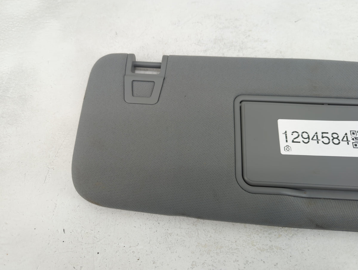 2023 Ford Ranger Sun Visor Shade Replacement Passenger Right Mirror Fits OEM Used Auto Parts - Oemusedautoparts1.com