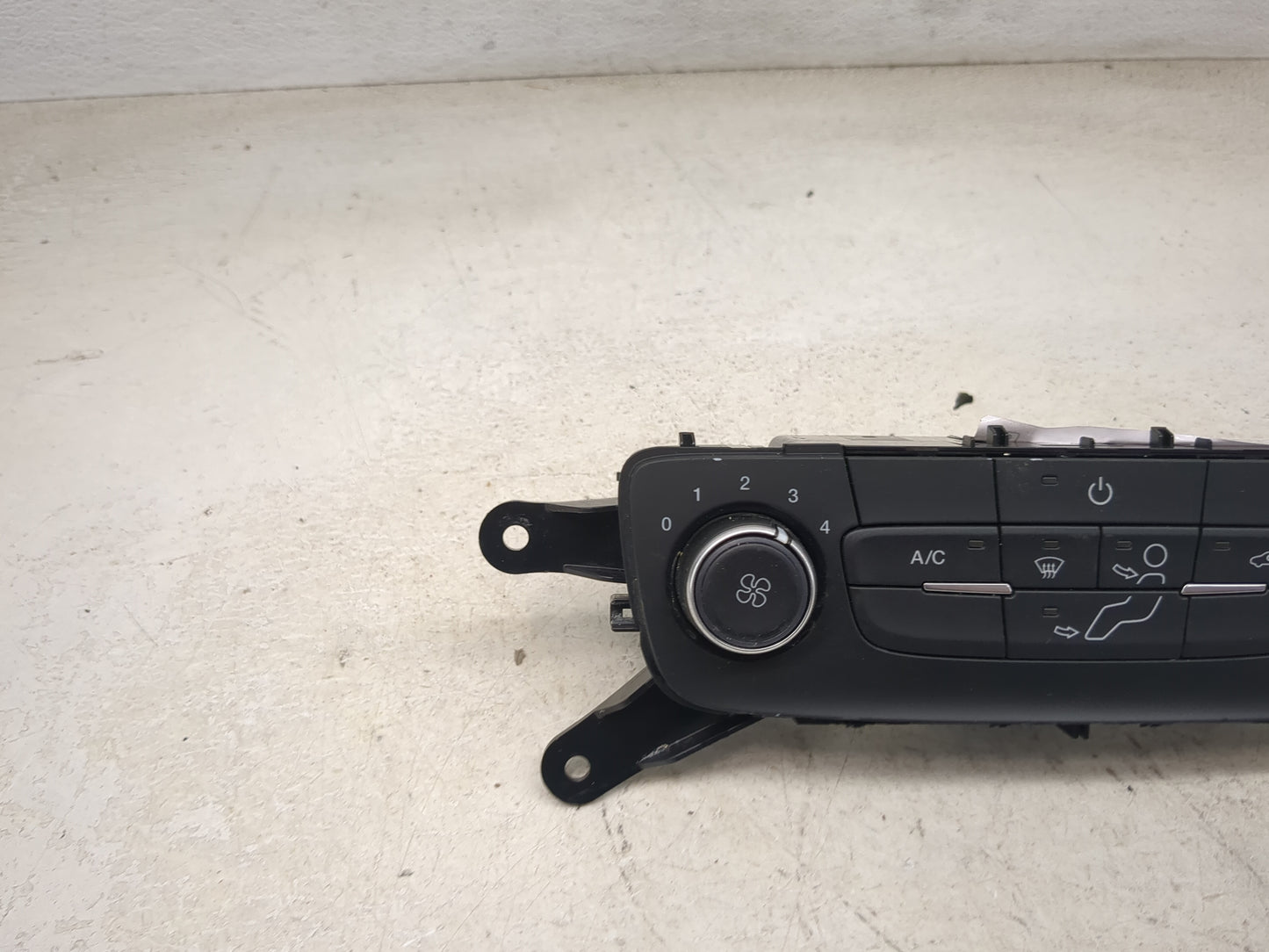 2019-2021 Ford Transit Climate Control Module Temperature AC/Heater Replacement P/N:KT1T-19980-KAD 90026-288/5004 Fits OEM U