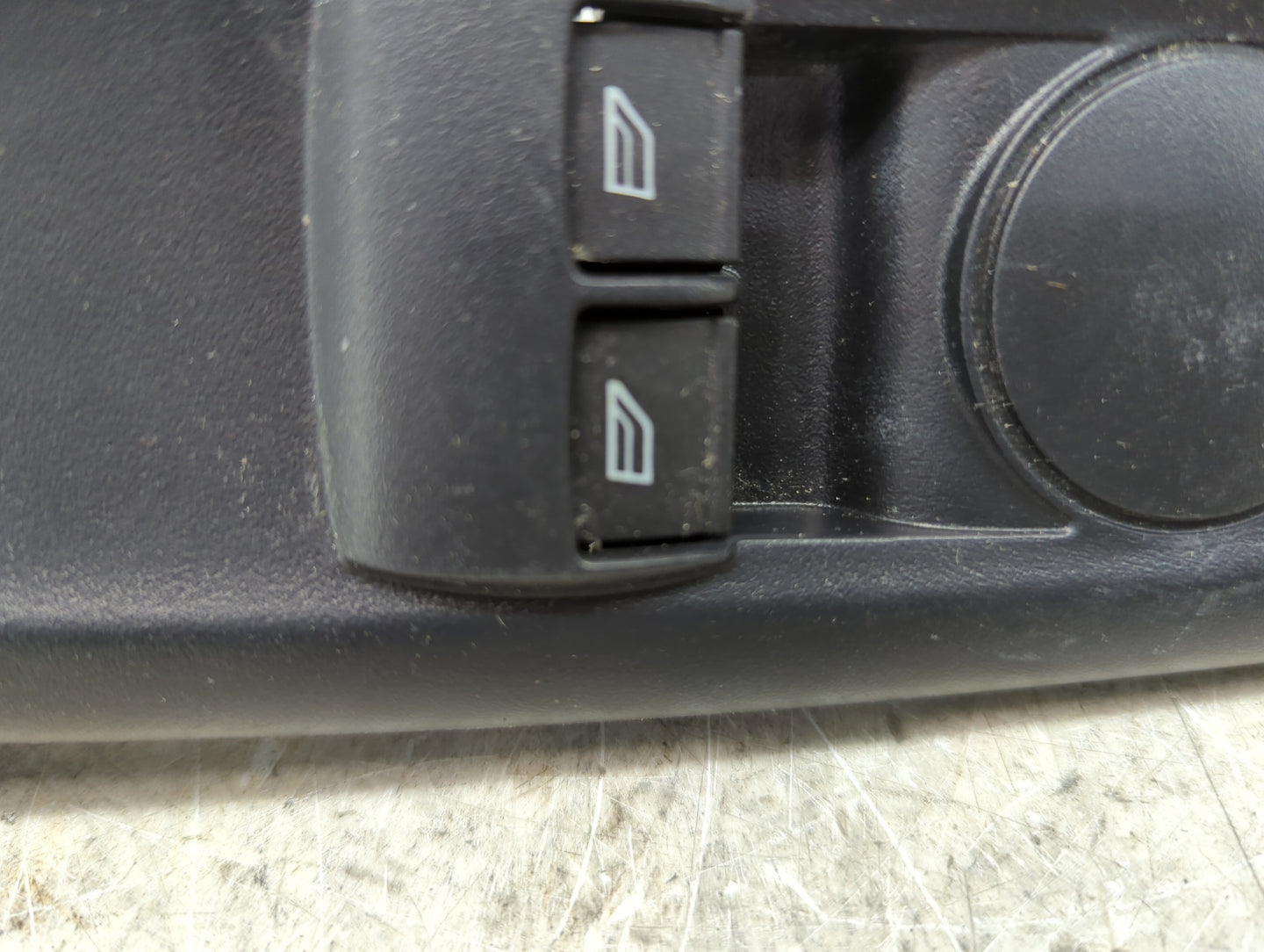 2019-2021 Ford Transit Master Power Window Switch Replacement Driver Side Left P/N:DT1T-14A132-AB 10145119 Fits OEM Used Aut