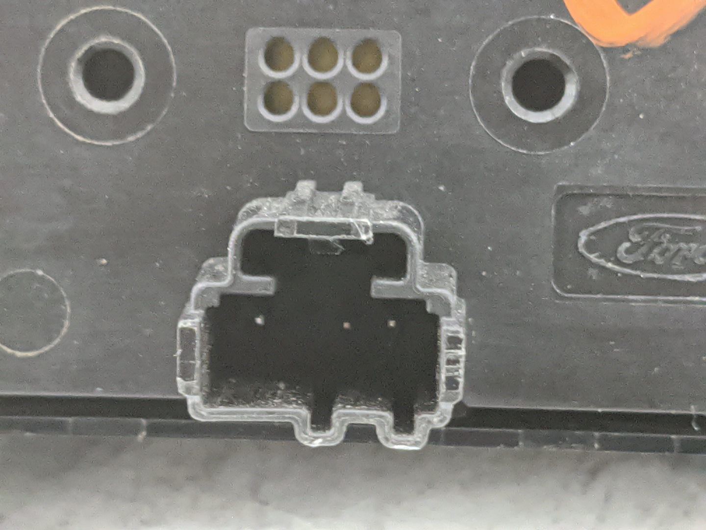 Ford Transit 150 Radio Control Panel 1478249 - Oemusedautoparts1.com