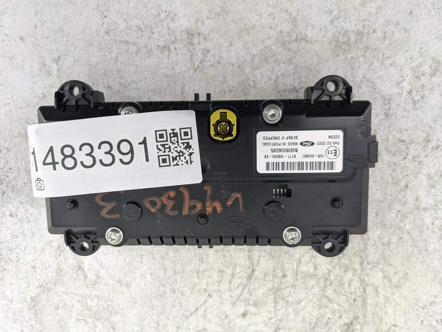 2019-2021 Ford Transit Connect Information Display Screen 1483391 - Oemusedautoparts1.com