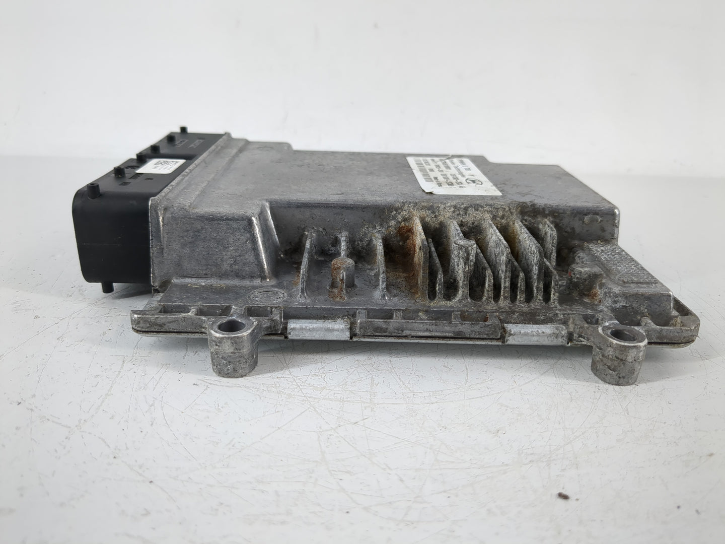 2023 Genesis G70 PCM Engine Control Computer ECU ECM PCU OEM P/N:39130-2C695 Fits OEM Used Auto Parts - Oemusedautoparts1.co