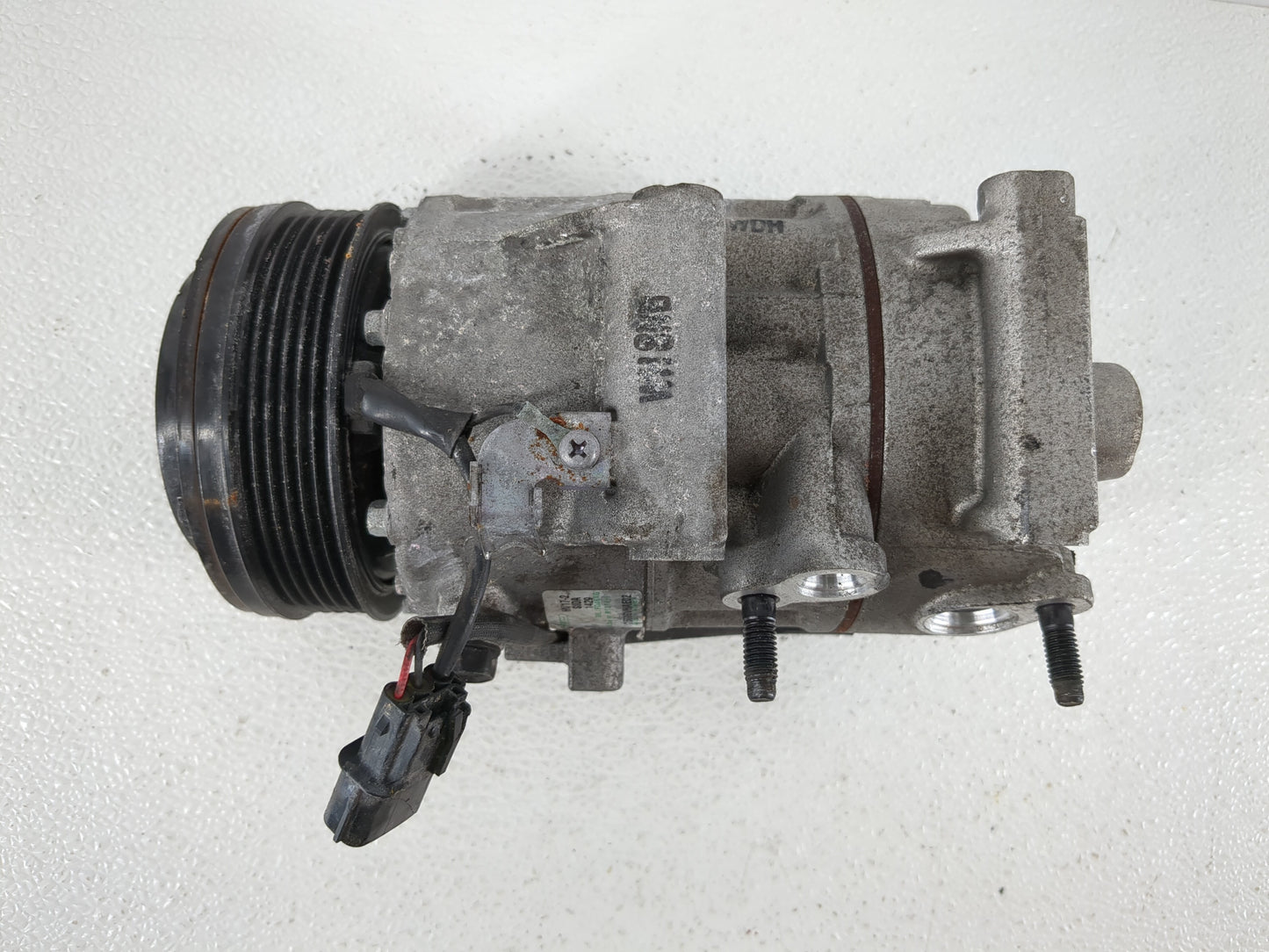 2019-2021 Genesis G70 Air Conditioning A/c Ac Compressor Oem - Oemusedautoparts1.com