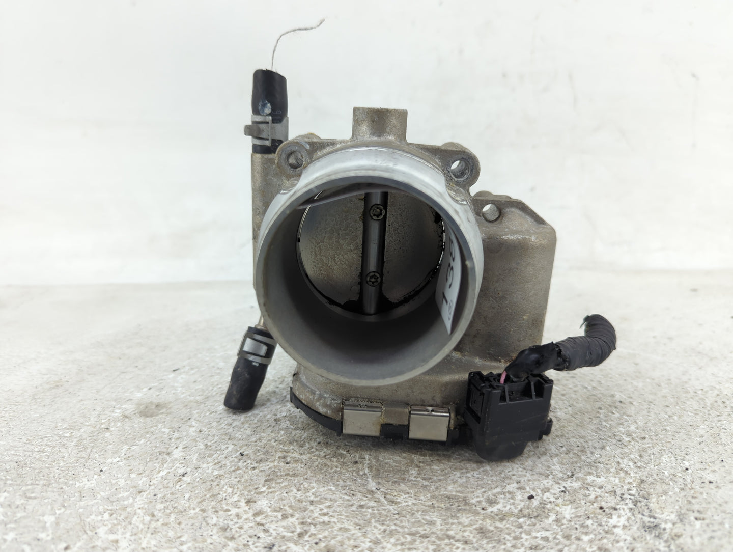 2023 Genesis G70 Throttle Body P/N:35100-2C900 Fits OEM Used Auto Parts - Oemusedautoparts1.com