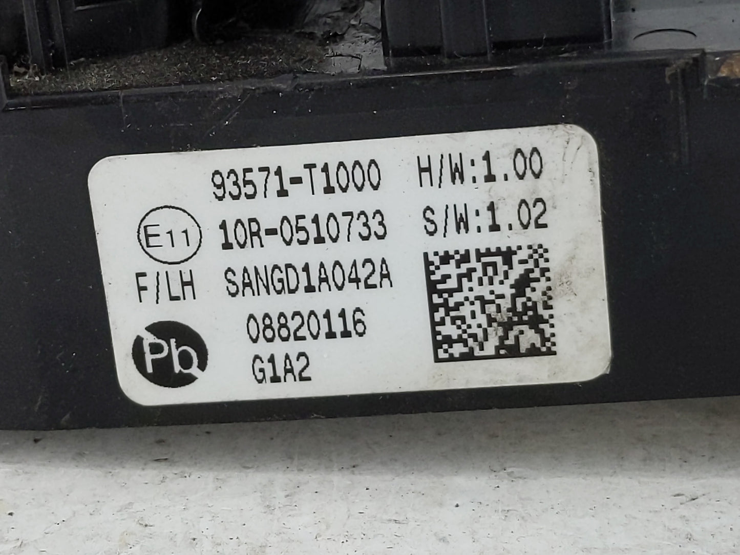 2021-2022 Genesis G80 Master Power Window Switch Replacement Driver Side Left P/N:93571-T1000 Fits Fits 2021 2022 OEM Used A