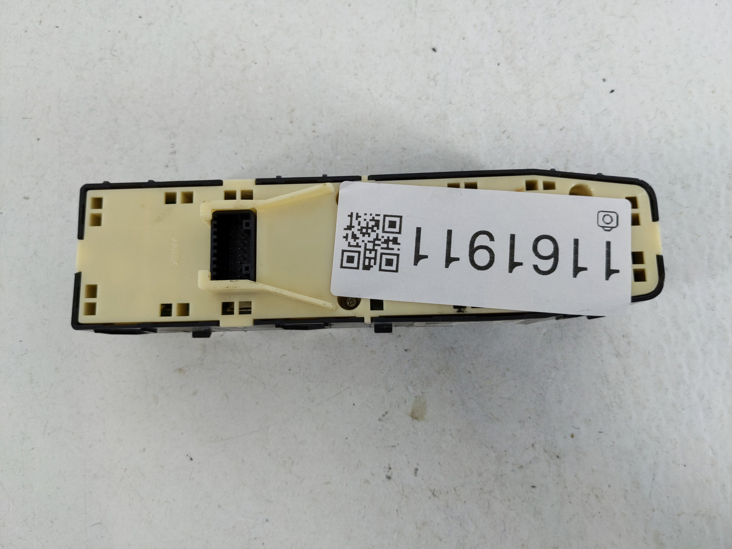 2021-2022 Genesis G80 Master Power Window Switch Replacement Driver Side Left P/N:93571-T1000 Fits Fits 2021 2022 OEM Used A