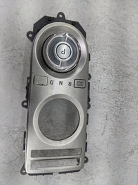 2023 Genesis G80 Floor Console Assembly Shifter Silver - Oemusedautoparts1.com