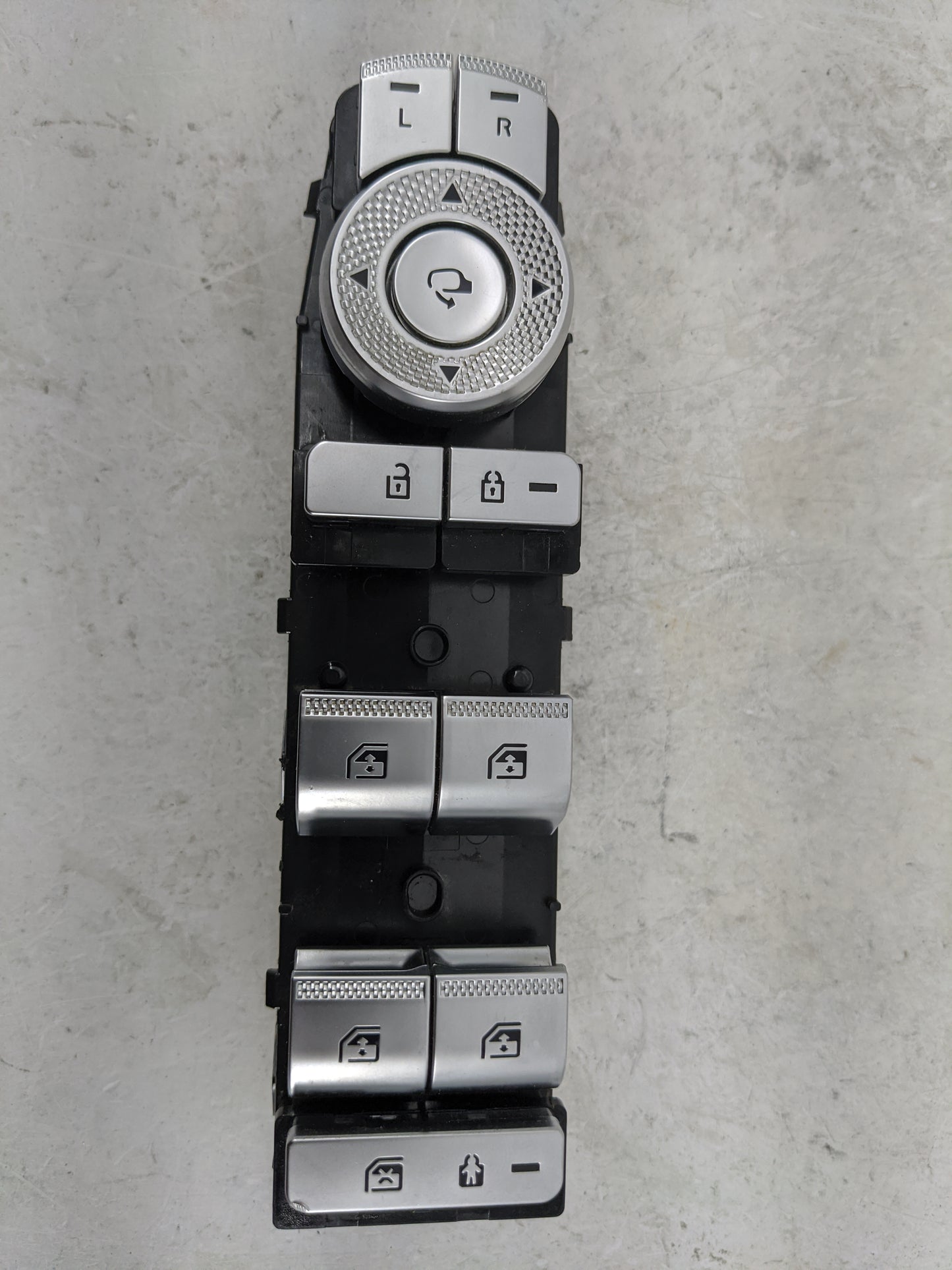 2021-2022 Genesis G80 Master Power Window Switch Replacement Driver Side Left P/N:93571-T1000 10R-0510733 Fits Fits 2021 202