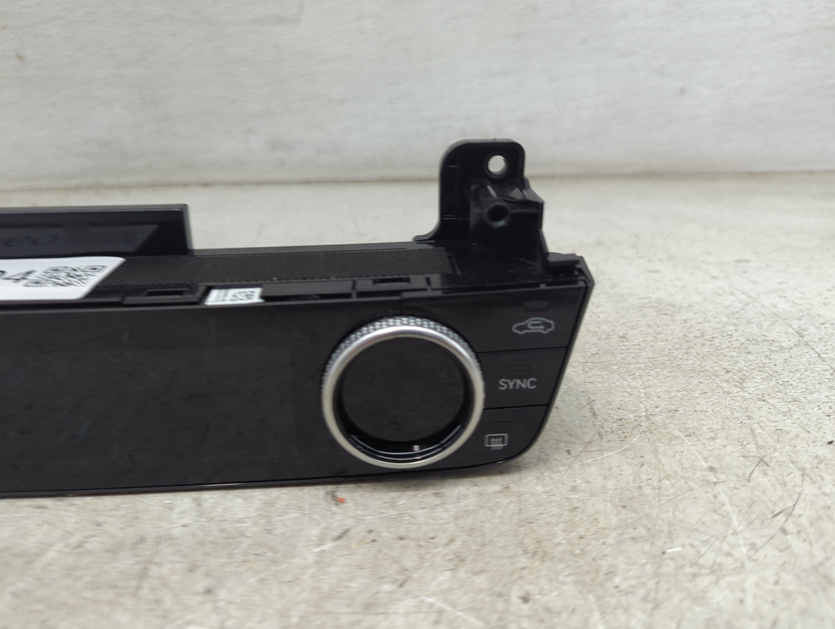2021-2022 Genesis G80 Climate Control Module Temperature AC/Heater Replacement P/N:97250-T1030 Fits Fits 2021 2022 OEM Used 
