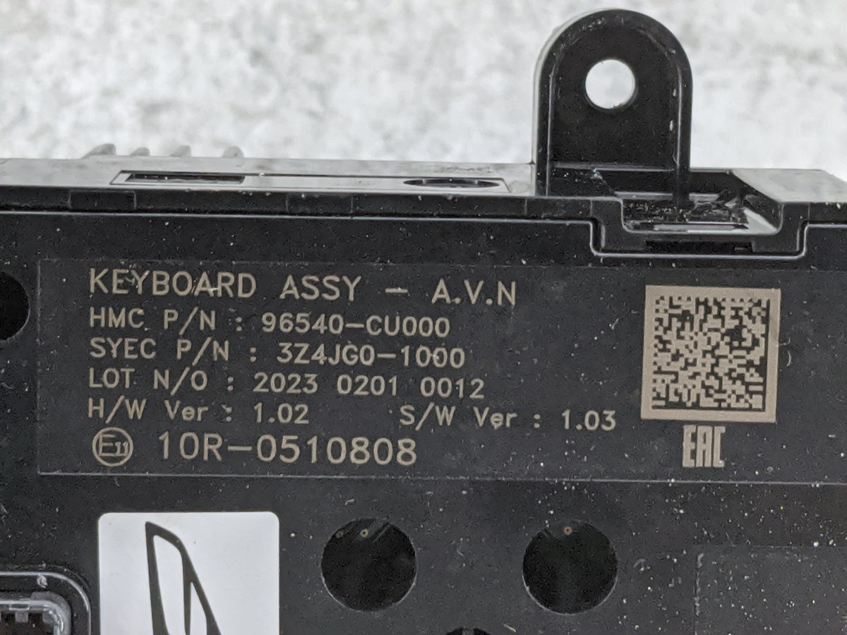 2023 Genesis Gv60 Radio AM FM Cd Player Receiver Replacement P/N:96540-CU000 3Z4JG0-1000 Fits OEM Used Auto Parts - Oemuseda