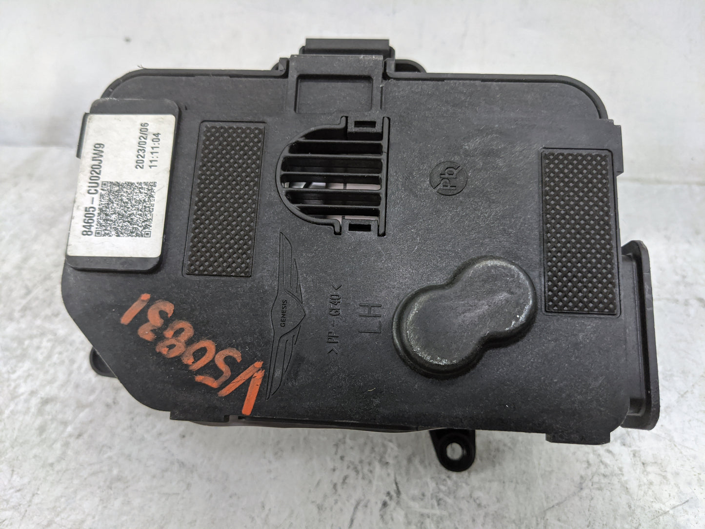 2023 Genesis Gv60 Floor Console Assembly Shifter - Oemusedautoparts1.com