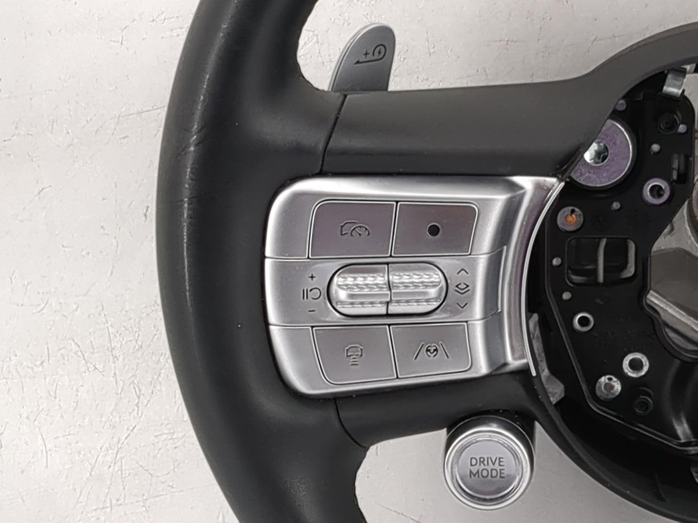 2023 Genesis Gv60 Steering Wheel Oem Black - Oemusedautoparts1.com