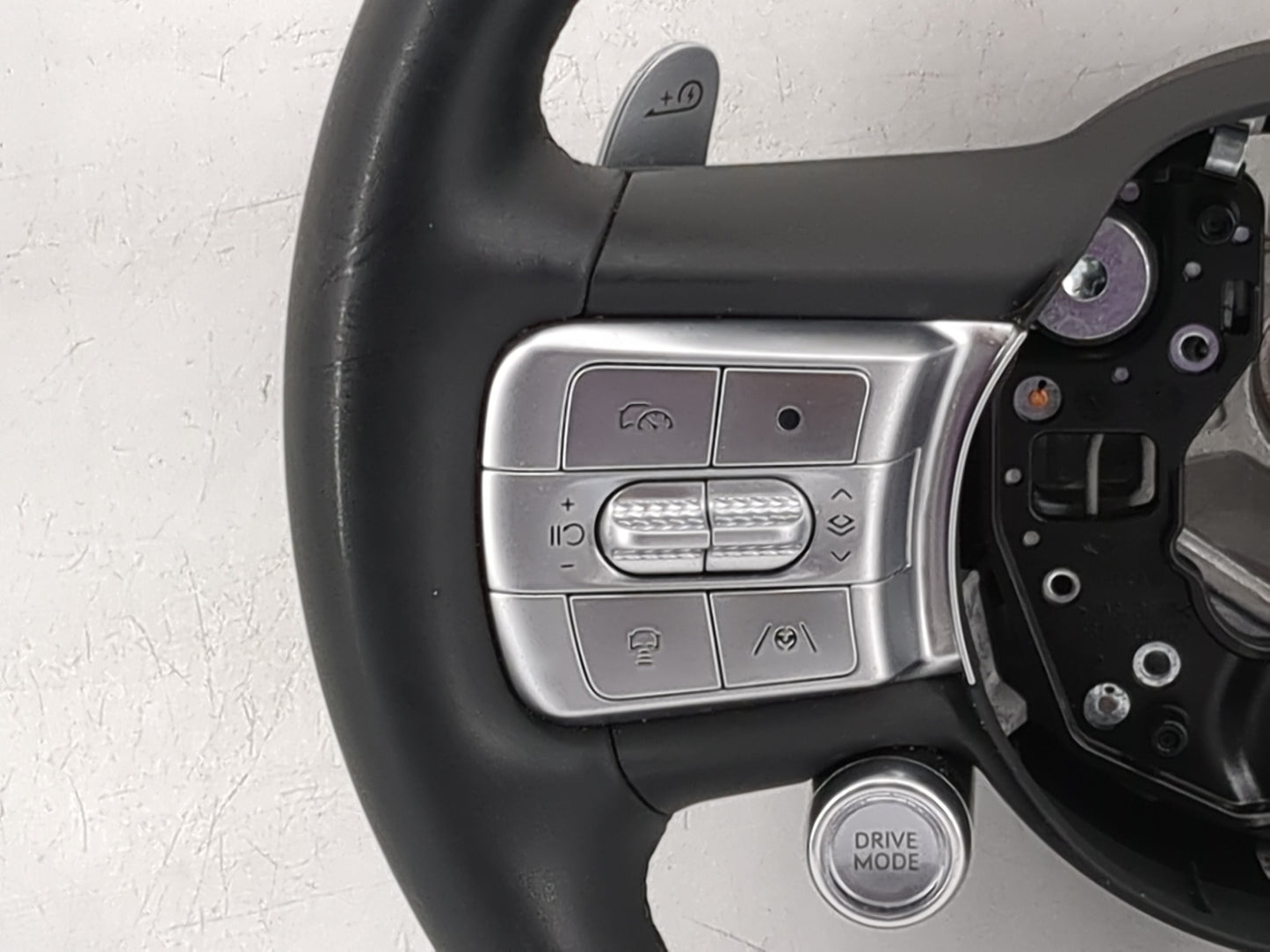 2023 Genesis Gv60 Steering Wheel Oem Black - Oemusedautoparts1.com