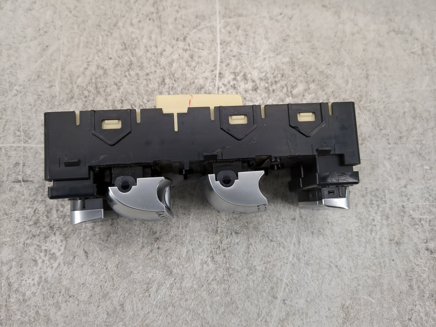 2023 Genesis Gv60 Master Power Window Switch Replacement Driver Side Left P/N:93571-CU430 SANGD1A544A Fits OEM Used Auto Par