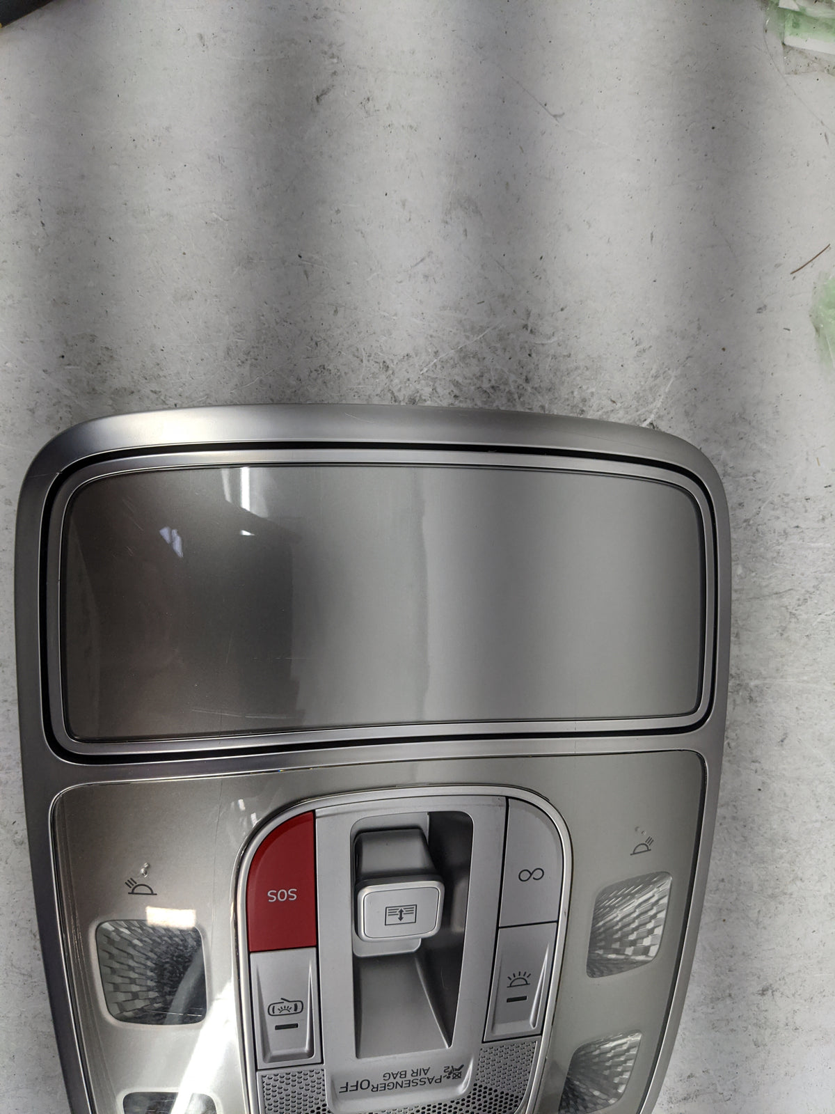 2023 Genesis Gv60 Overhead Console W/rear Climate Control Gray - Oemusedautoparts1.com