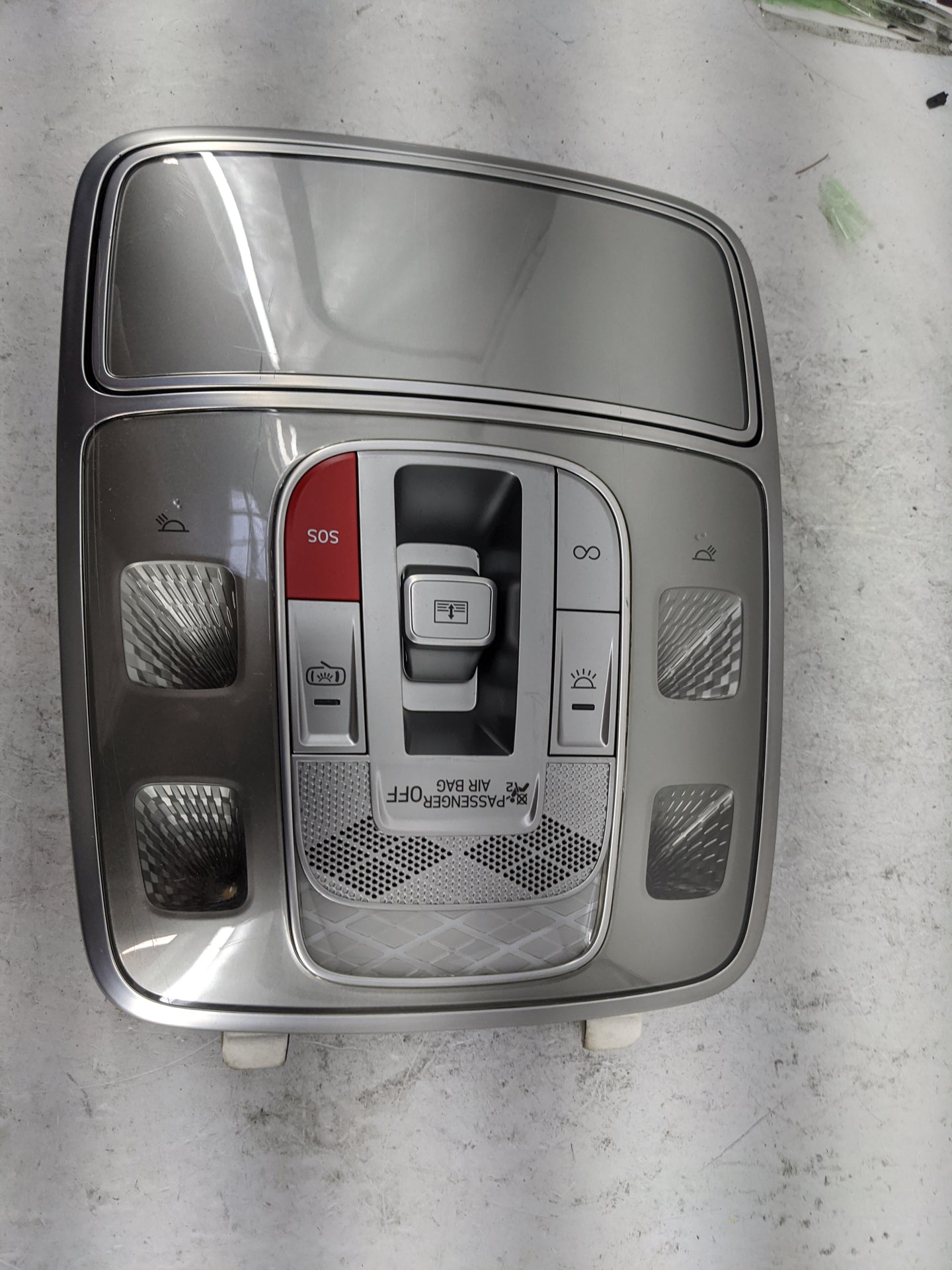 2023 Genesis Gv60 Overhead Console W/rear Climate Control Gray - Oemusedautoparts1.com