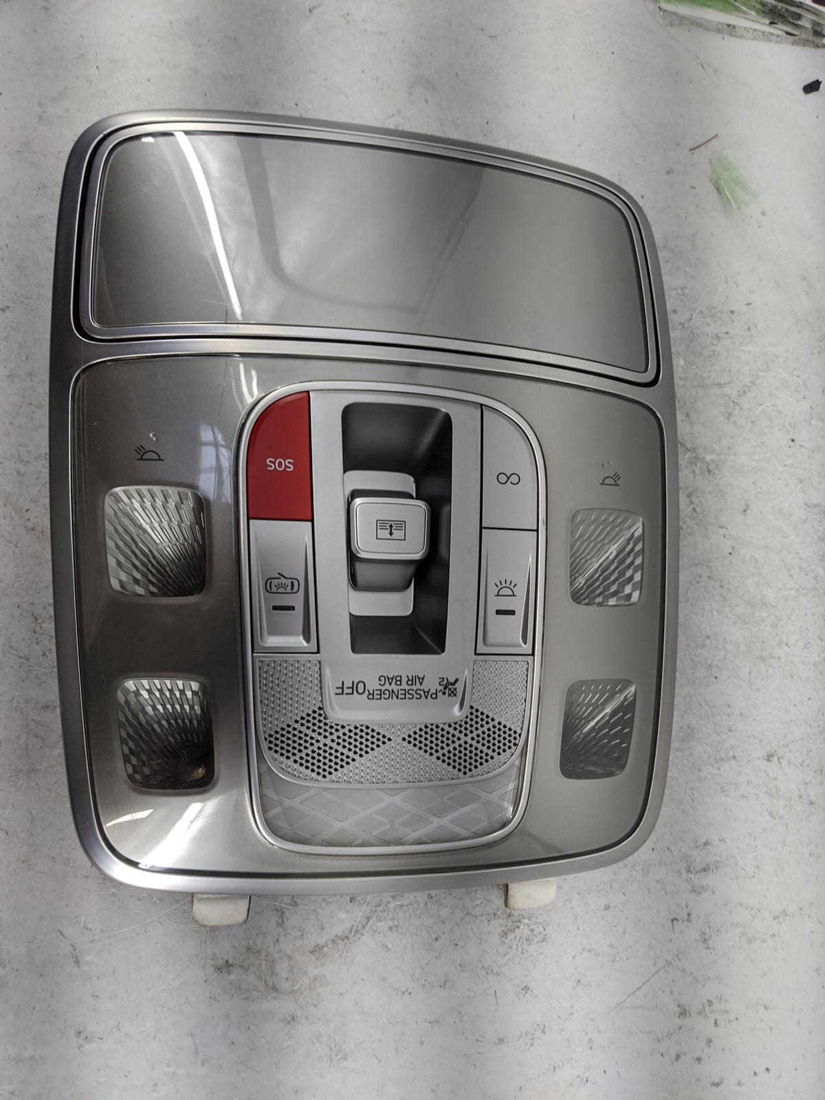 2023 Genesis Gv60 Overhead Console W/rear Climate Control Gray - Oemusedautoparts1.com