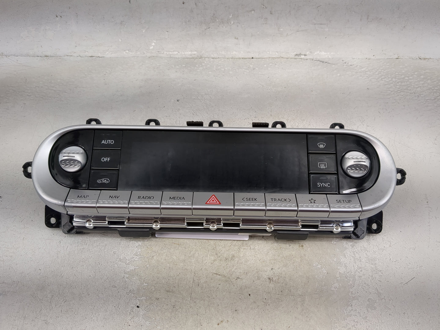 2023 Genesis Gv60 Climate Control Module Temperature AC/Heater Replacement P/N:97250-CU000 EC200-JWEAA, T230126WK11A0000030 