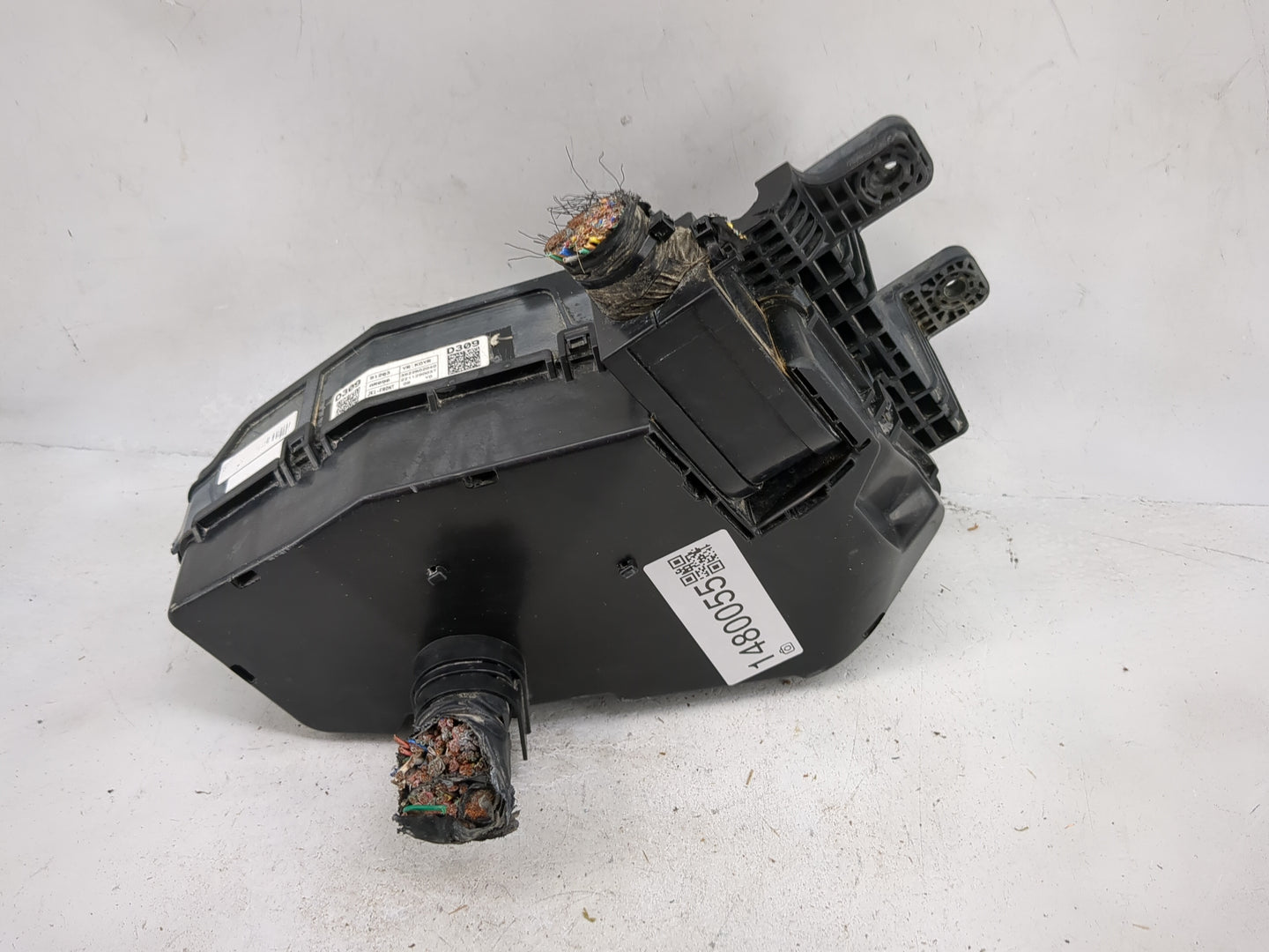 2023 Genesis Gv70 Fusebox Fuse Box Panel Relay Module P/N:18980-10300 91400-AR170 Fits OEM Used Auto Parts - Oemusedautopart