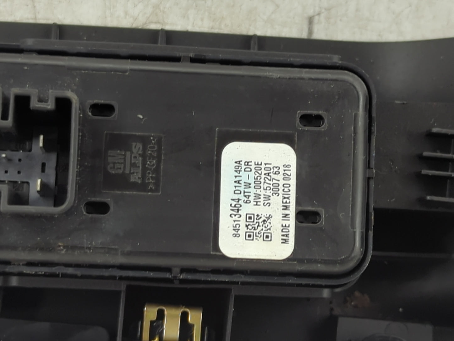 2017-2022 Gmc Acadia Master Power Window Switch Replacement Driver Side Left P/N:84513464 Fits Fits 2017 2018 2019 2020 2021