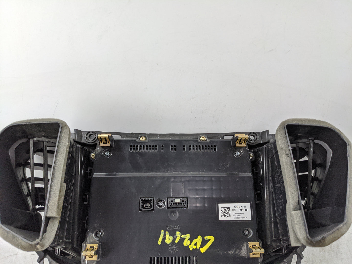 2017-2022 Gmc Acadia Climate Control Module Temperature AC/Heater Replacement P/N:84246526 7370200000000X Fits OEM Used Auto