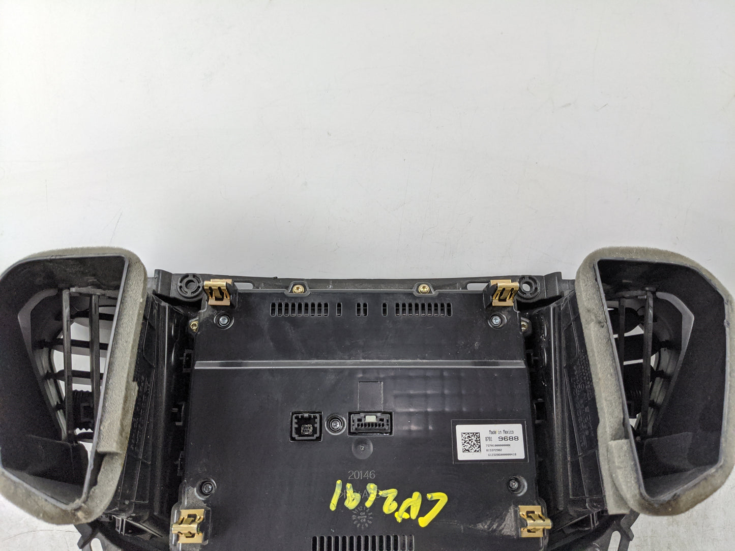 2017-2022 Gmc Acadia Climate Control Module Temperature AC/Heater Replacement P/N:84246526 7370200000000X Fits OEM Used Auto