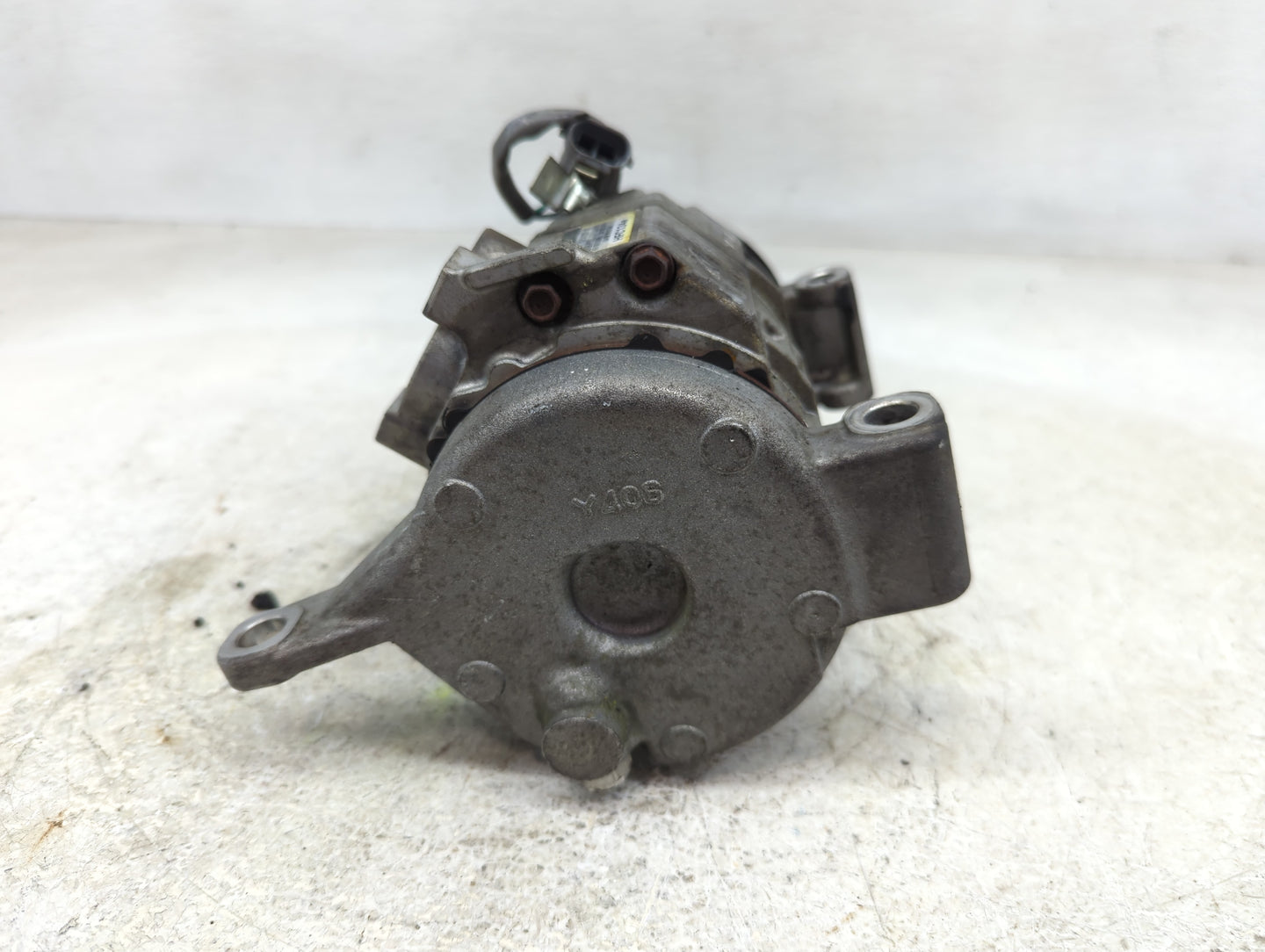 2017-2019 Gmc Savana 2500 Air Conditioning A/c Ac Compressor Oem - Oemusedautoparts1.com