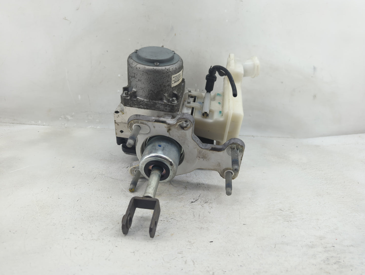 2022 Gmc Sierra 1500 ABS Pump Control Module Replacement P/N:122505659 84758696 Fits OEM Used Auto Parts - Oemusedautoparts1