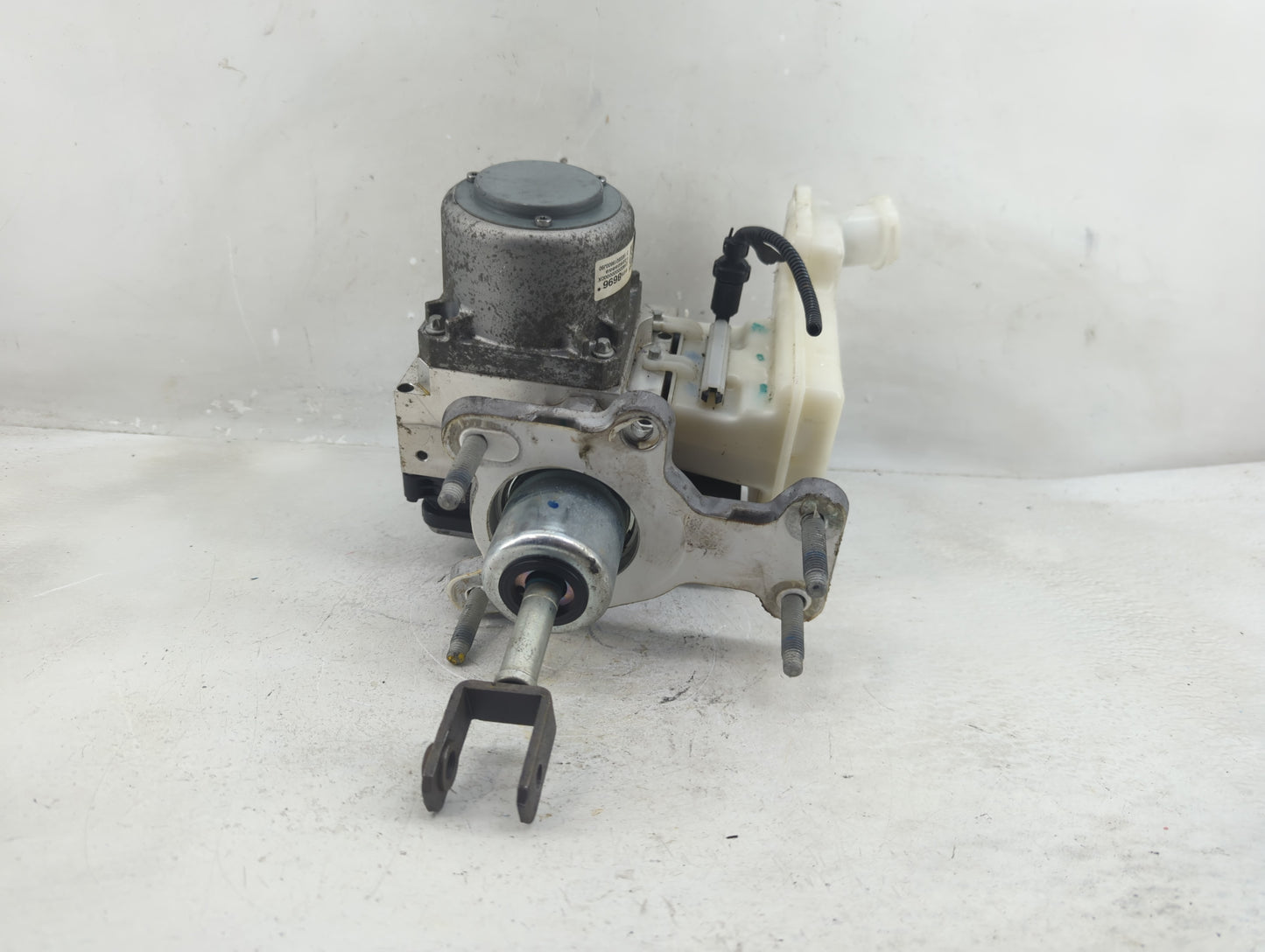 2022 Gmc Sierra 1500 ABS Pump Control Module Replacement P/N:122505659 84758696 Fits OEM Used Auto Parts - Oemusedautoparts1