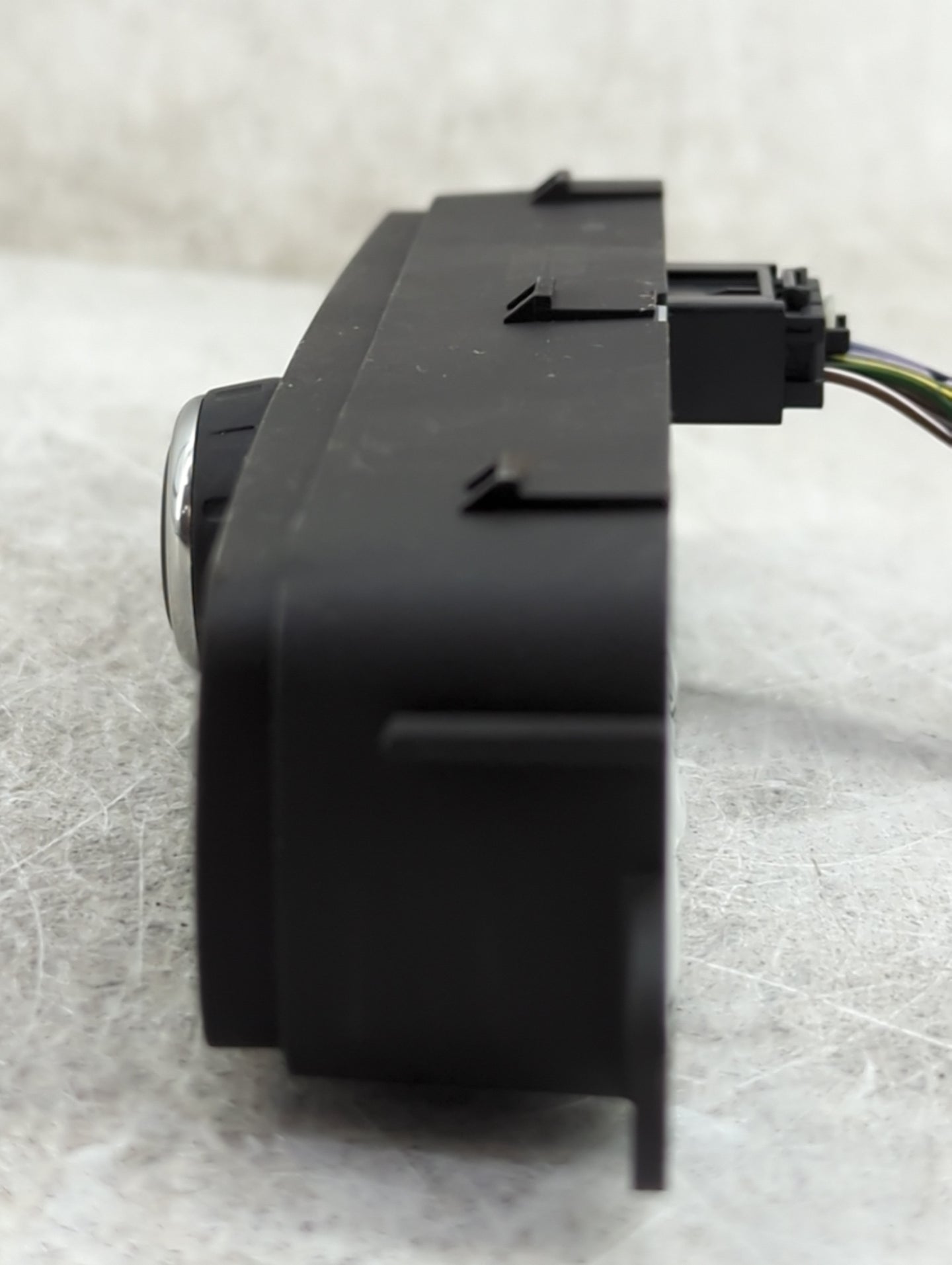 2023 Gmc Terrain Radio Control Panel - Oemusedautoparts1.com