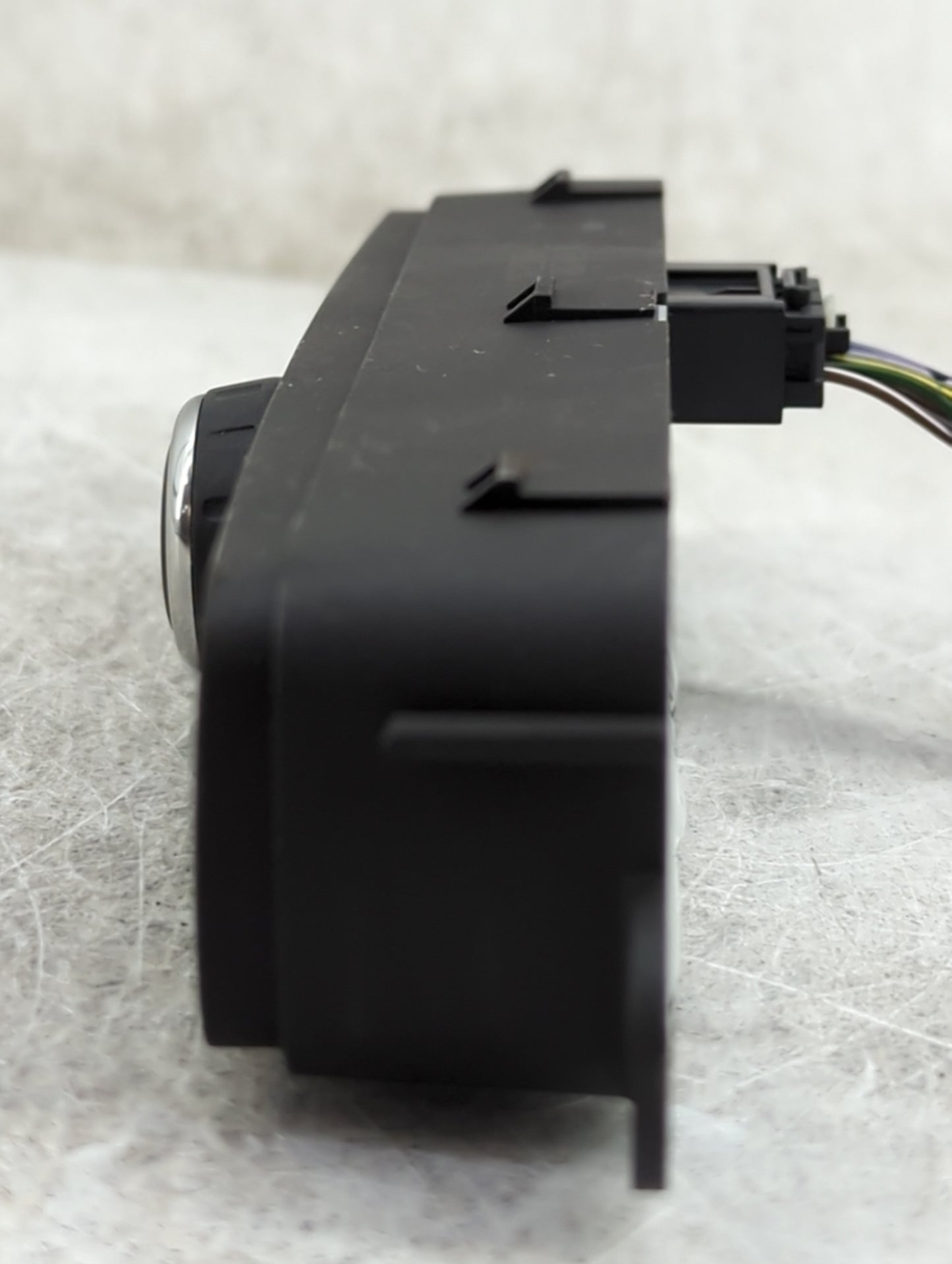 2023 Gmc Terrain Radio Control Panel - Oemusedautoparts1.com