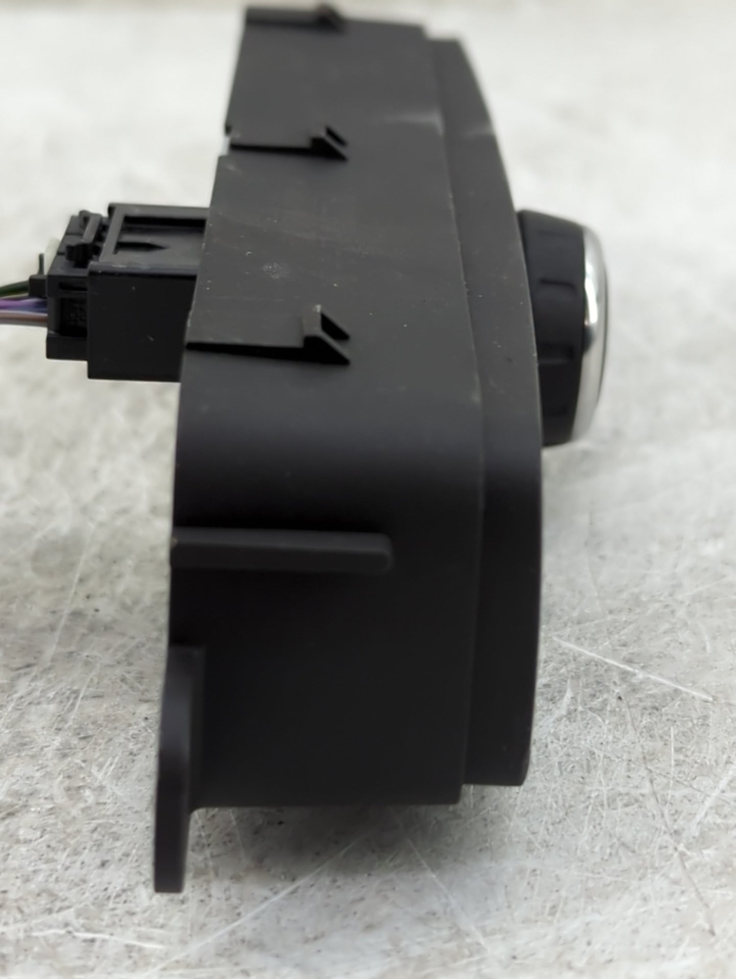 2023 Gmc Terrain Radio Control Panel - Oemusedautoparts1.com