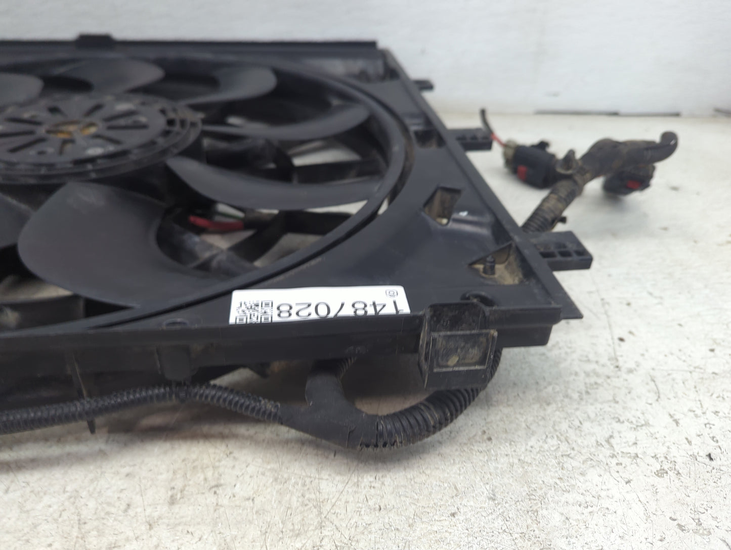 2020-2022 Gmc Terrain Electric Radiator Cooling Fan Motor Assembly Fits Fits 2020 2021 2022 OEM Used Auto Parts - Oemusedaut