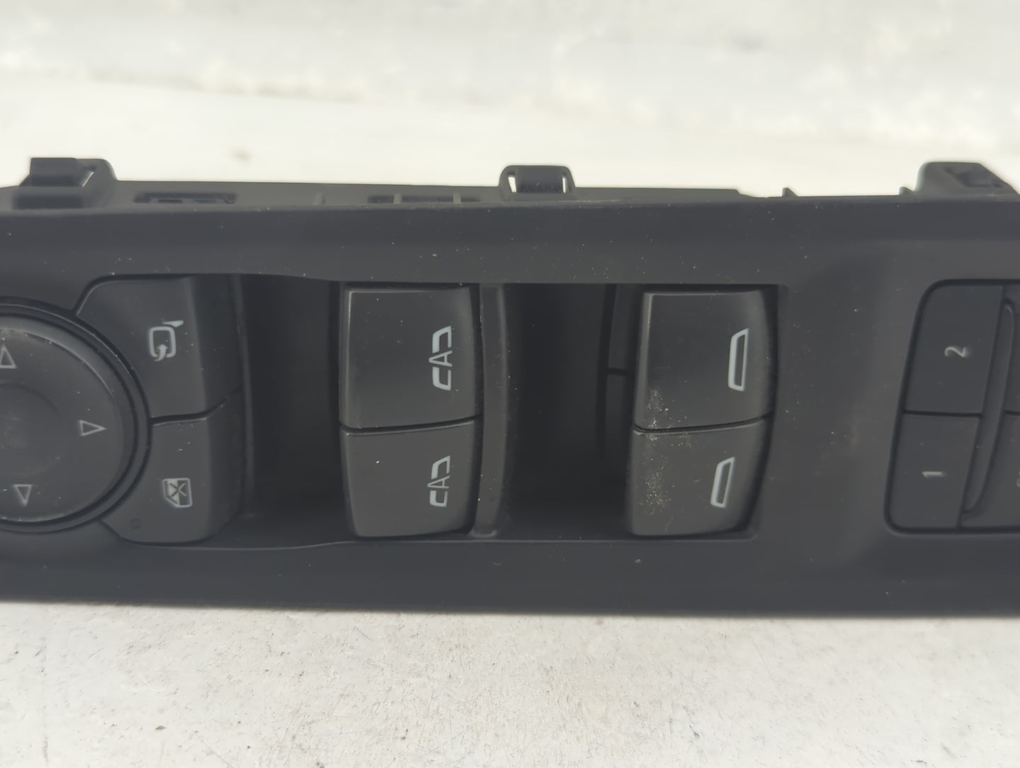 2023 Gmc Yukon Master Power Window Switch Replacement Driver Side Left P/N:84960798 84960796 Fits OEM Used Auto Parts - Oemu