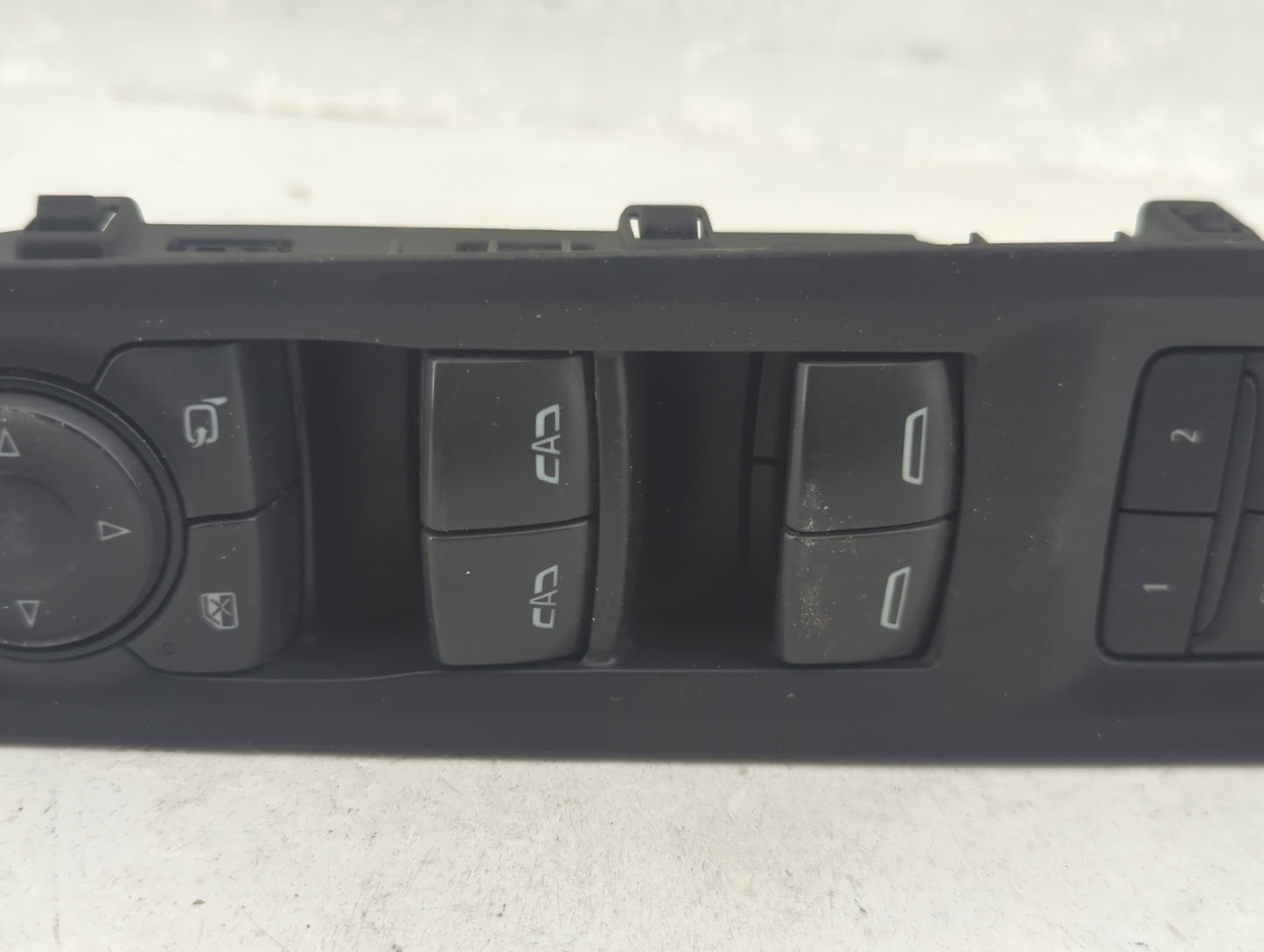 2023 Gmc Yukon Master Power Window Switch Replacement Driver Side Left P/N:84960798 84960796 Fits OEM Used Auto Parts - Oemu