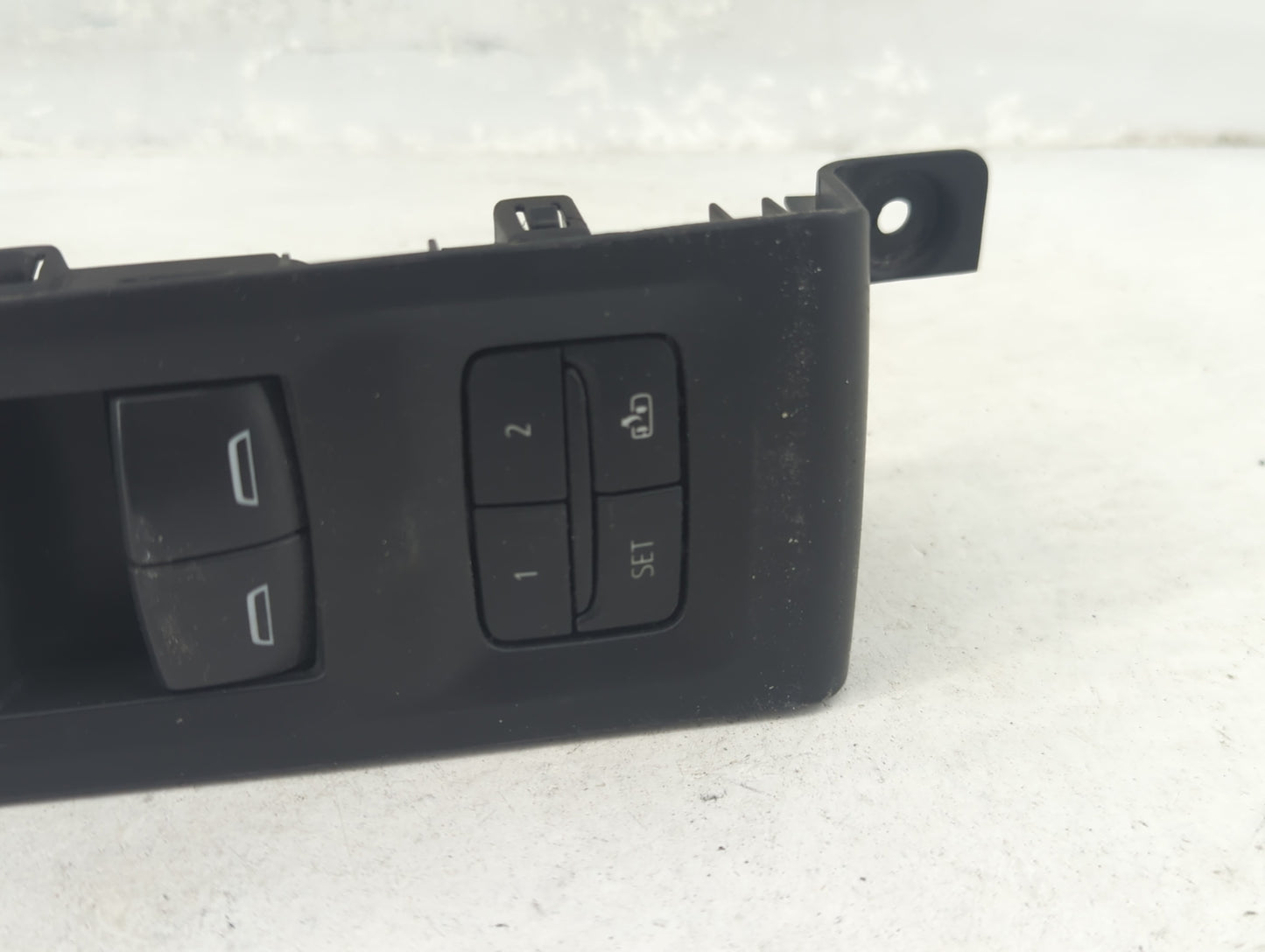 2023 Gmc Yukon Master Power Window Switch Replacement Driver Side Left P/N:84960798 84960796 Fits OEM Used Auto Parts - Oemu